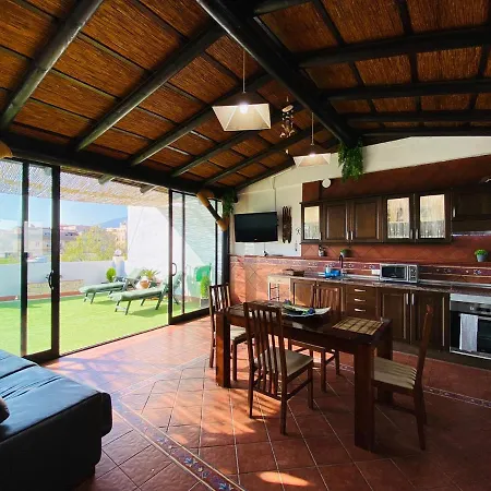 San Bernardo - Espectacular ático Con Gran Terraza&barbacoa * Fuengirola